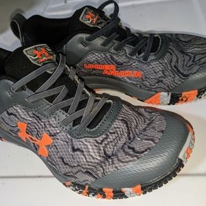 Boys 3Y Under armour Slip on Shoes